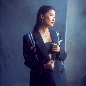 Meet your Posher, Van-Anh